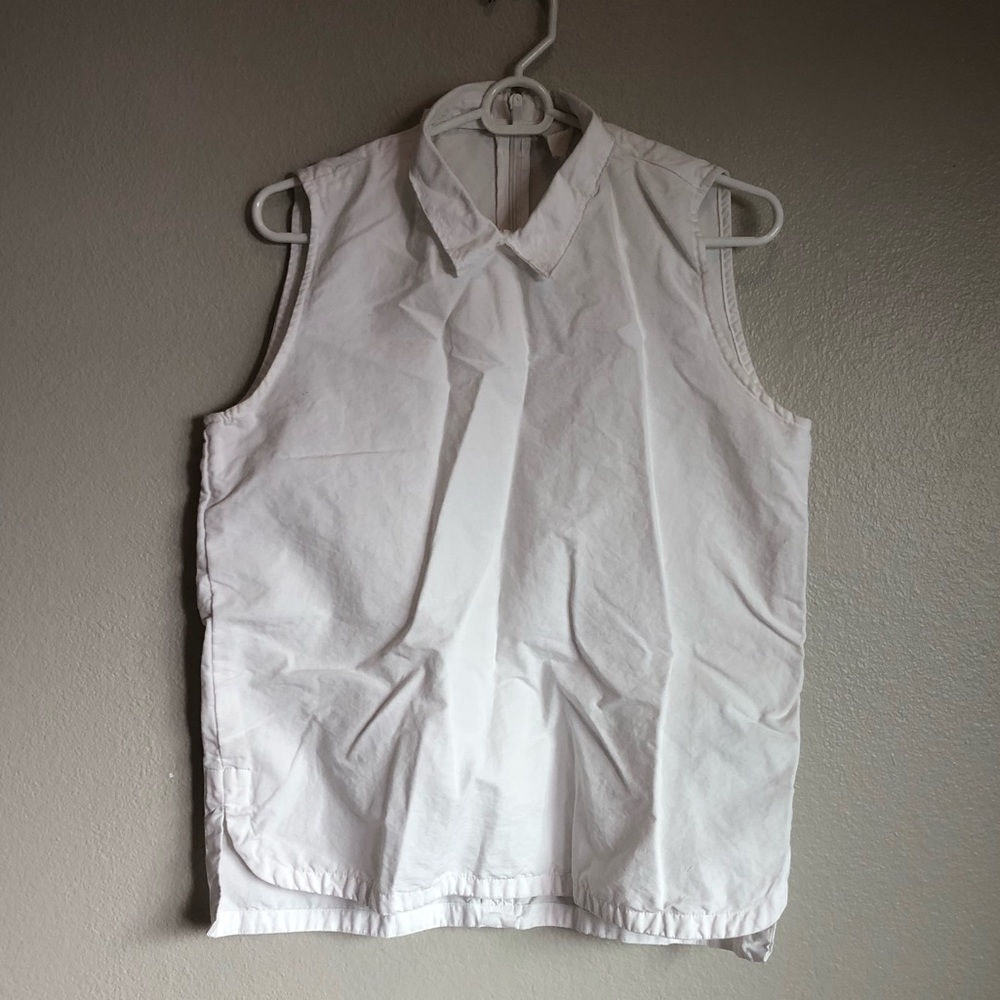 Gap white collar structured top